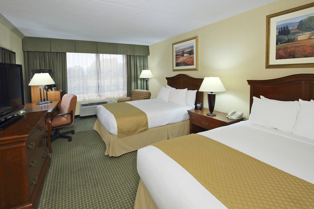 Doubletree By Hilton Hotel Mahwah